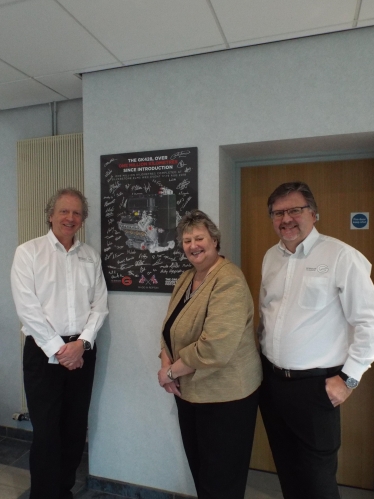 Heather Wheeler MP with John Manchester (L) and Jim Hibbert (R)